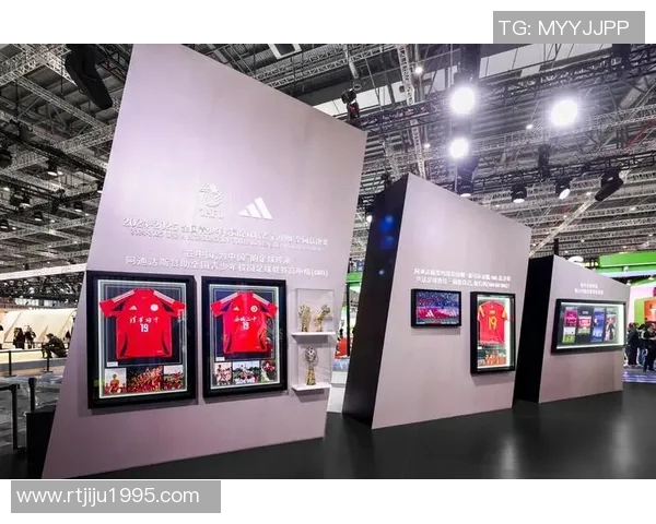 阿迪达斯足球明星logo背后的故事与设计理念解析