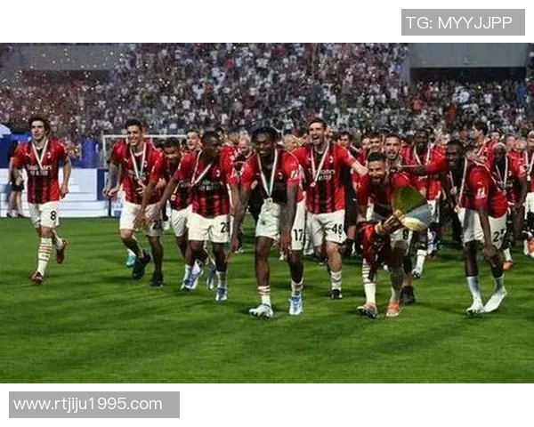 长发飘逸的AC米兰足球明星们展现独特风采与激情比赛瞬间