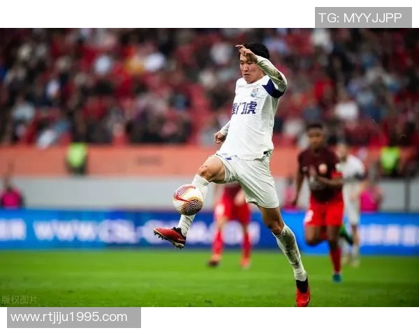 足球明星老虎纹身图案的魅力与意义解析探索其背后的故事与文化内涵 足球明星老虎纹身图案的魅力与意义解析探索其背后的故事与文化内涵