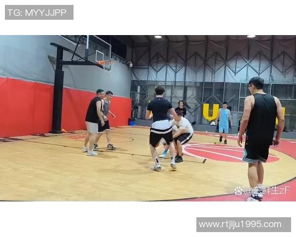 篮球明星亲自送球到校园激励年轻球员追逐梦想 篮球明星亲自送球到校园激励年轻球员追逐梦想