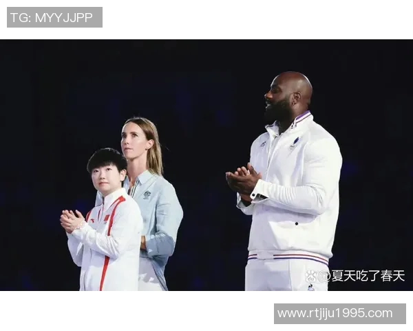 全明星篮球全能马展现无与伦比的运动才华与团队精神的精彩瞬间 全明星篮球全能马展现无与伦比的运动才华与团队精神的精彩瞬间